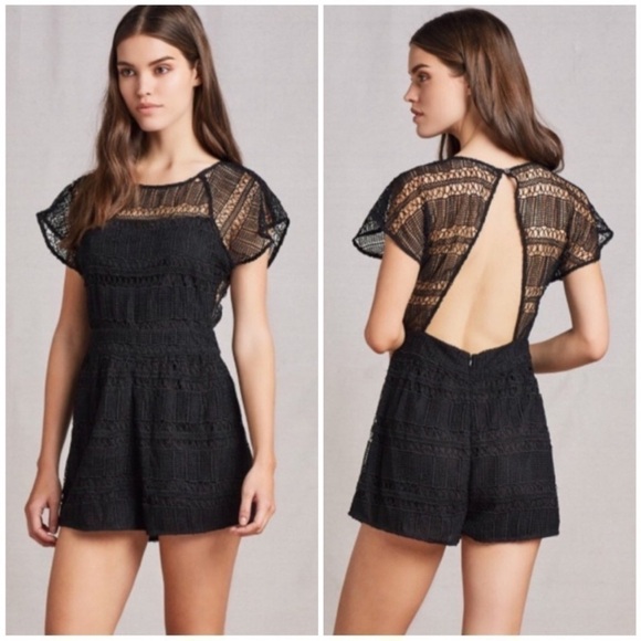 Tularosa Pants - TULAROSA Brynn Black Eyelet Lace Romper size S